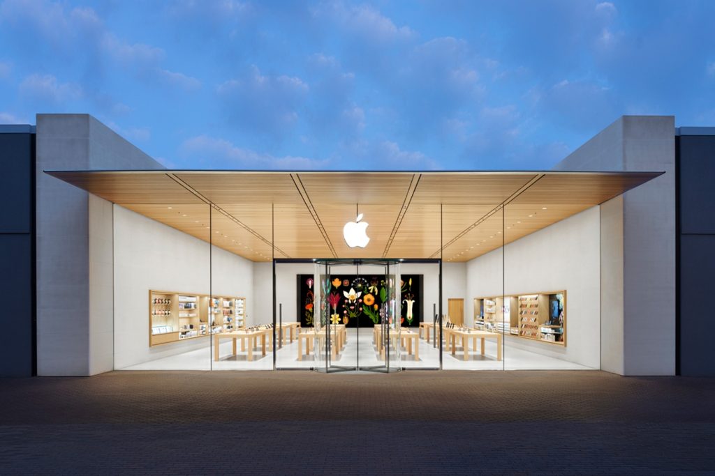 Apple is in a position to provide digital currency services